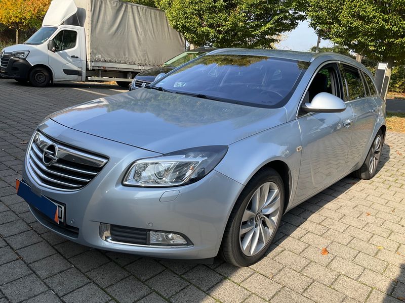 Opel Insignia Sports Tourer 2.0 CDTI Innovation — 1/33