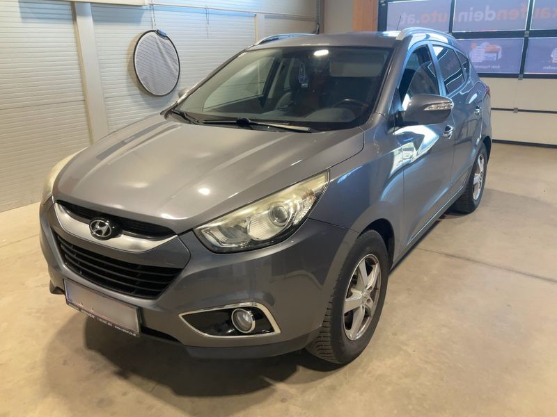 Hyundai ix35 2.0 CRDi Premium AWD — 1/53