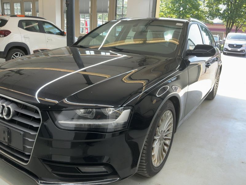 Audi A4 2.0 TDI clean diesel Ambition