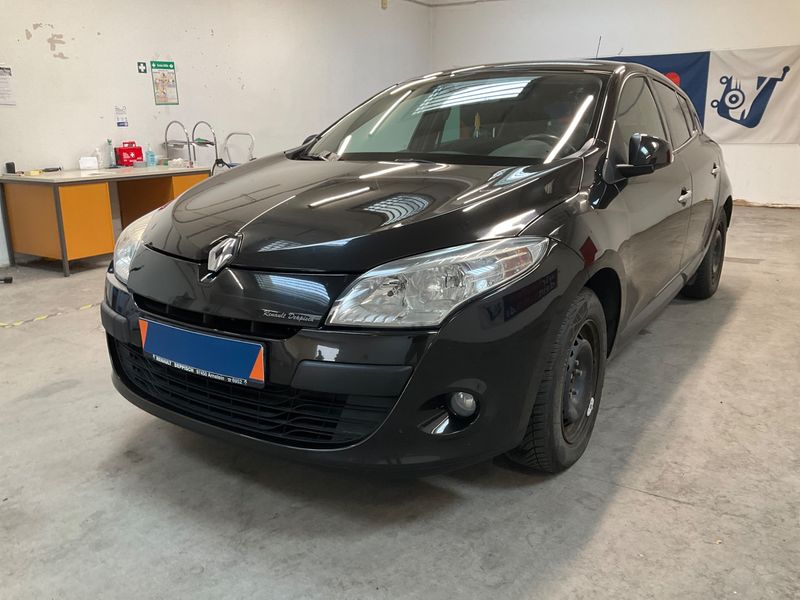 Renault Megane 1.6 Dynamique — 1/30