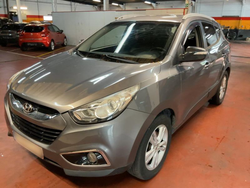 Hyundai ix35 2.0 CRDi Style 2WD — 1/31