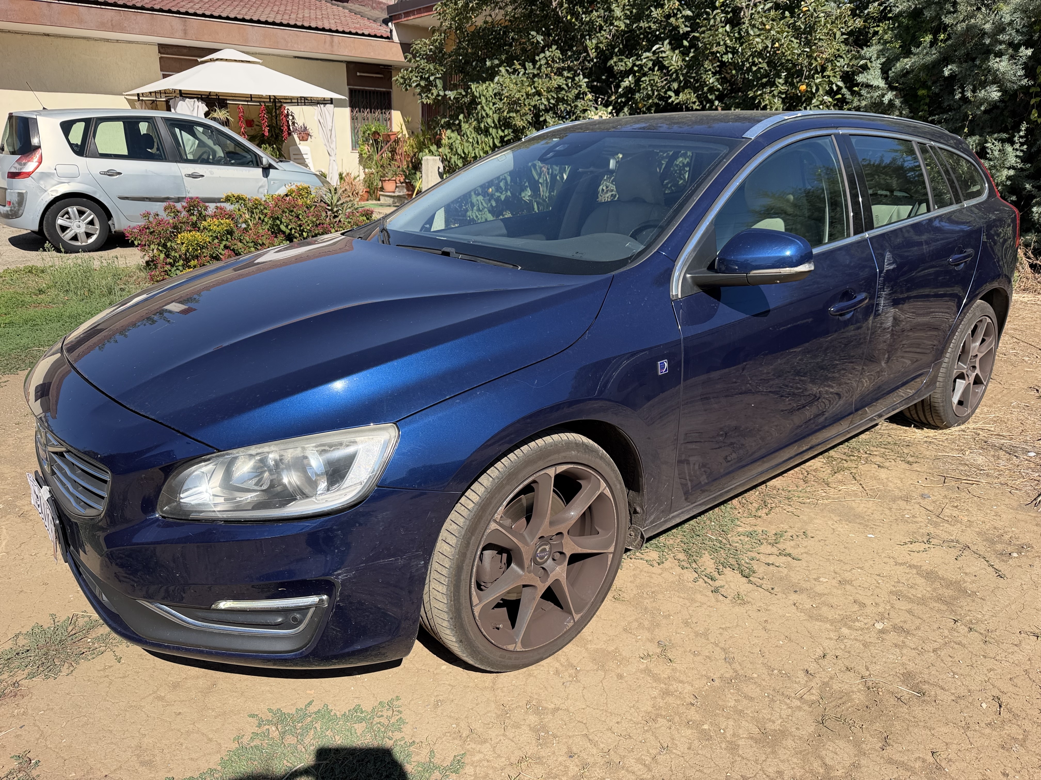 Volvo V60 2.0 D4 Ocean Race — 1/73