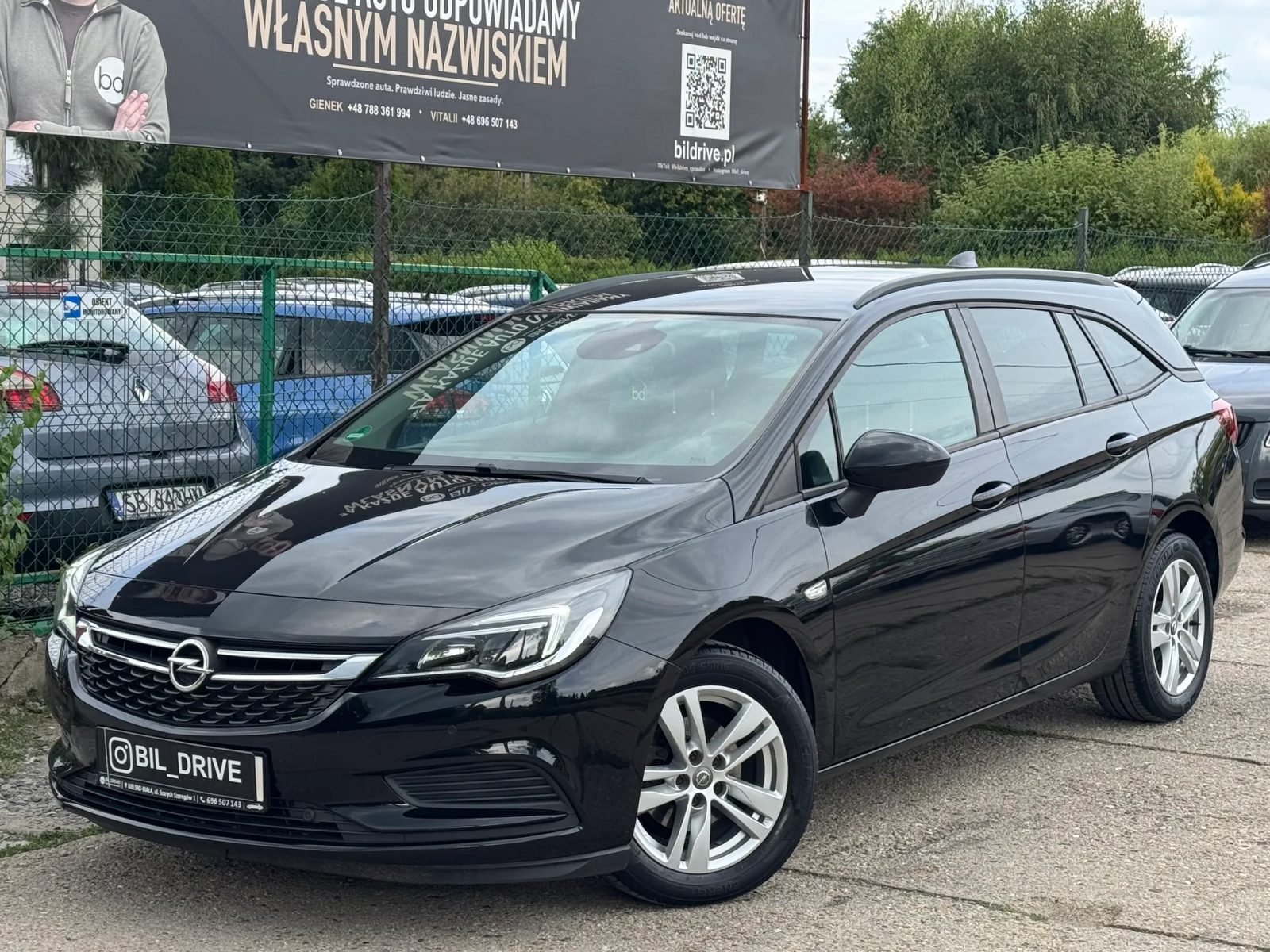 Opel Astra — 1/15