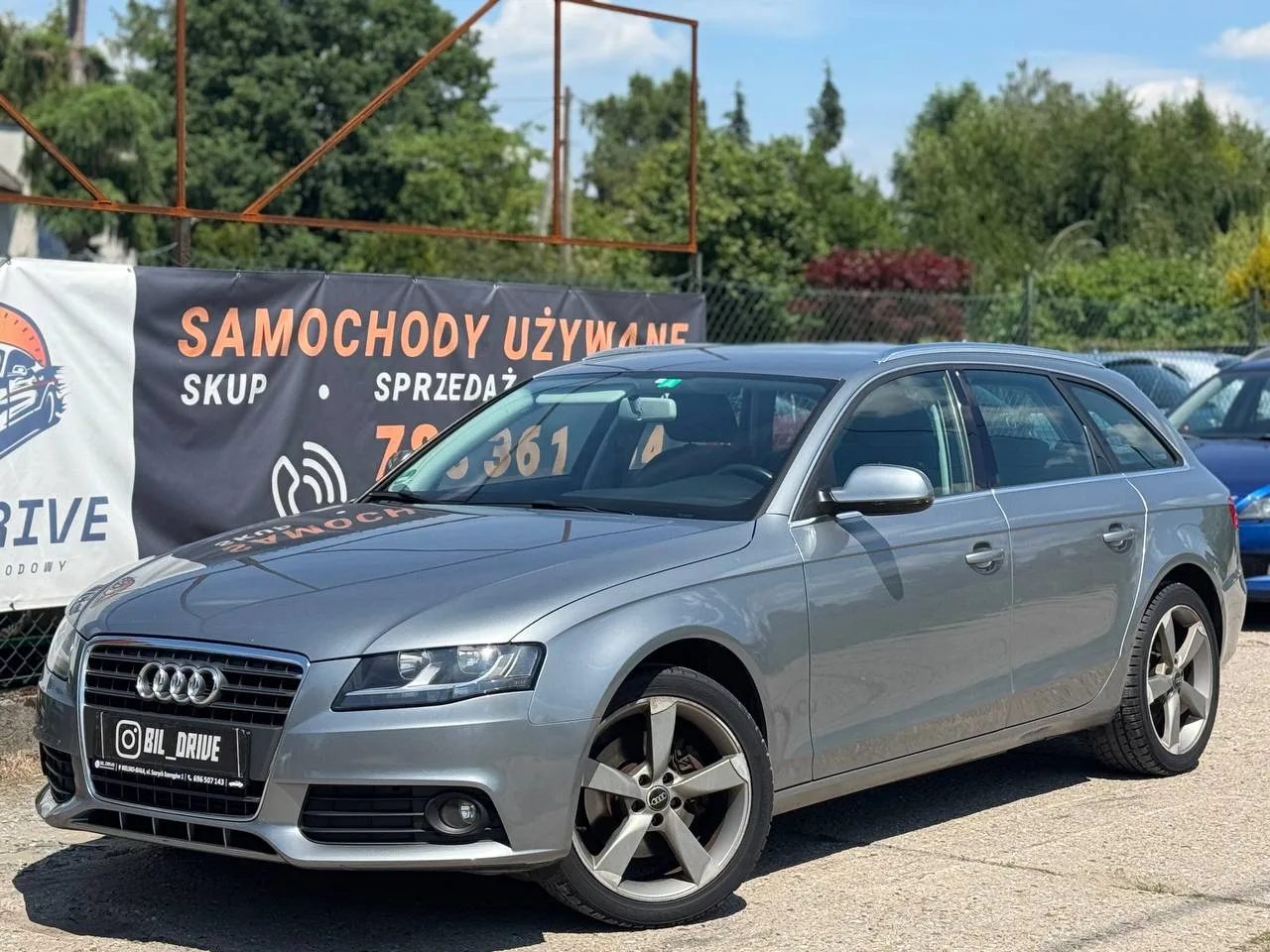 Audi A4 B8 — 1/16